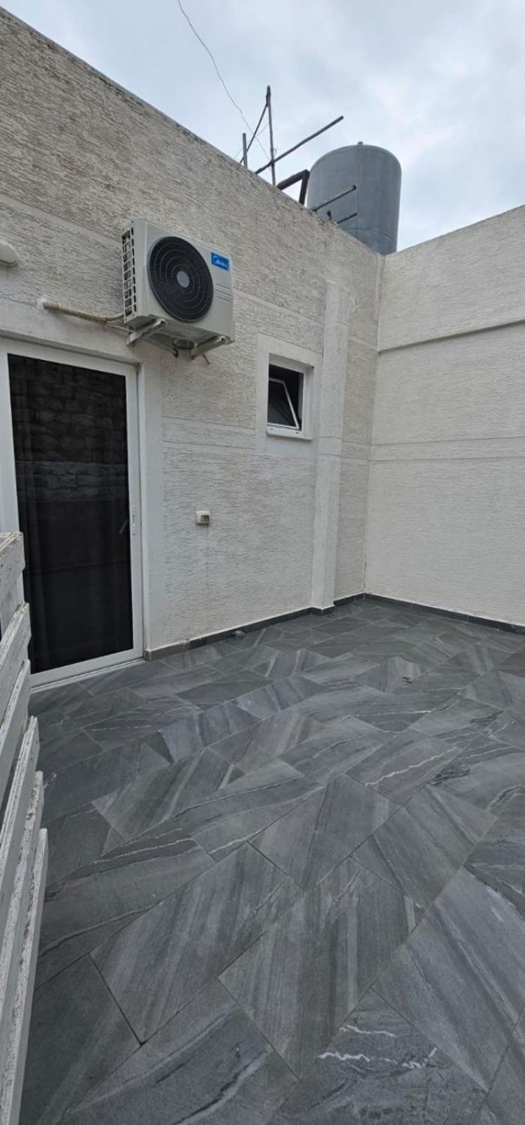 Hotel Edina Apartments By Hp Sarande Exterior photo